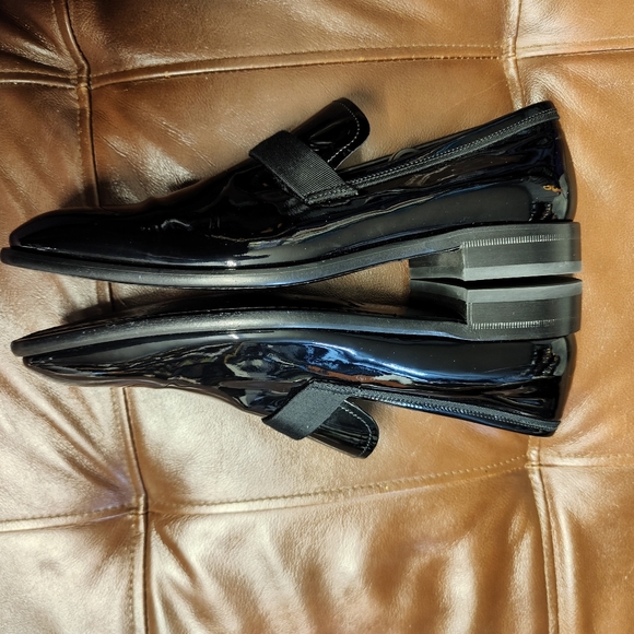 SALVATORE FERRAGAMO Black Patent Leather Tuxedo Shoes size 7 - Picture 3 of 10